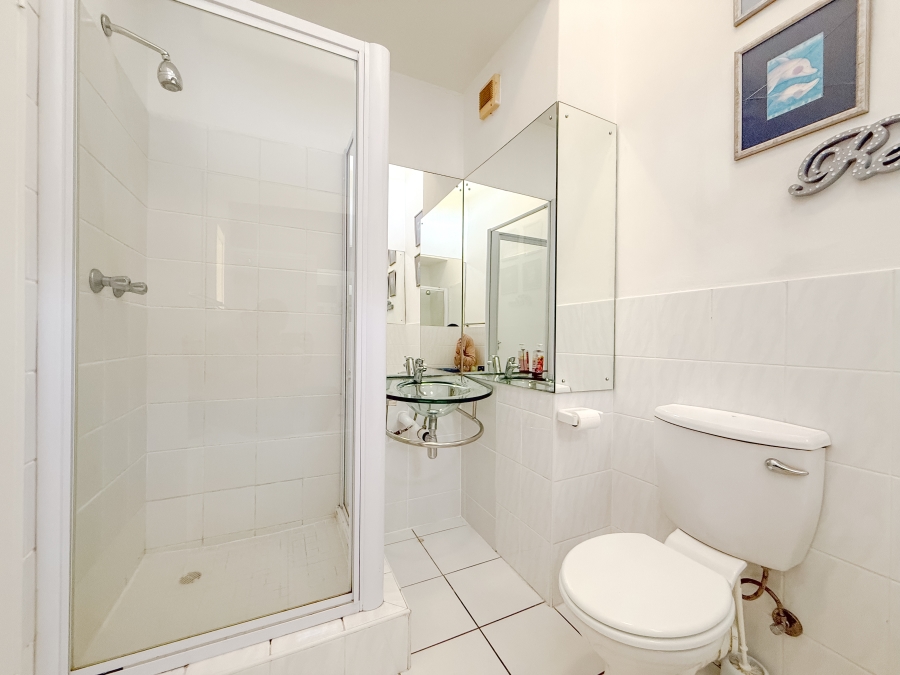 2 Bedroom Property for Sale in Goose Valley Western Cape